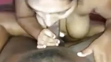 Desi bhabi sucking husband cock