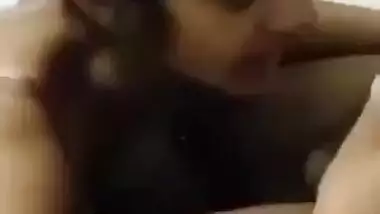 Desi Cute Girl Sucking Lover Dick