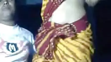 Indian Village Couple Doing Cam Sex In Saree