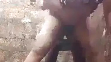 Village Bhabi Fucked By Lover Outdoor