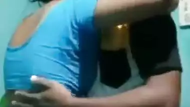DESI INDIAN COUPLE LIVE SHOW TEASING FANS