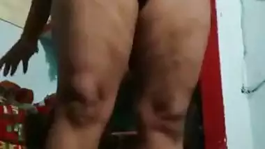 Desi Tamil Bhabhi after bath