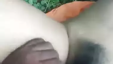 Desi beautiful girl romance in jungle