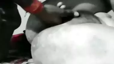 Chut Marne Ka Maza To Jawani Me Hi Aata H