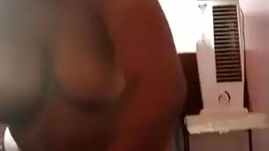 Desi Bhabhi Blowjob And Shows Her Big Boobs