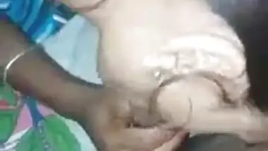 Amateur Desi skinny girl sex with her cousin stepbrother at home